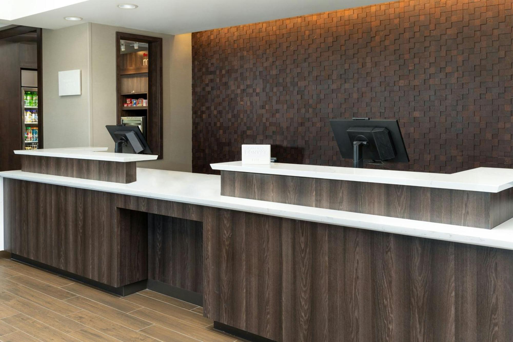 Residence Inn By Marriott Fairfield Napa Exterior photo